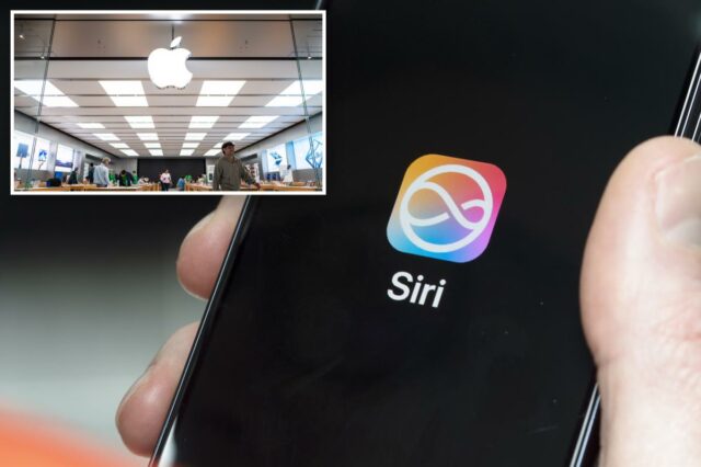 Uma mão segurando um iPhone exibindo o logotipo Siri AI.