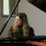 Crítica de 'Gentle Monster': Léa Seydoux traz gravidade para um drama angustiante de fim de família