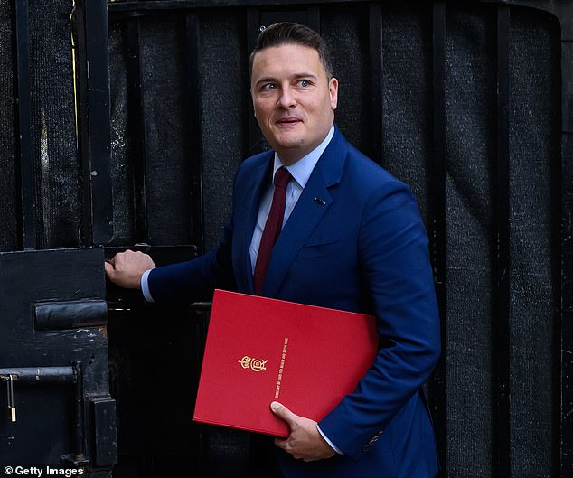 DAN HODGES: Com arrogância arrogante, Sir Keir levou seus inimigos A carta de demissão de Wes Streeting ao primeiro-ministro foi uma evisceração elegante, mas brutal, do histórico de Starmer.
