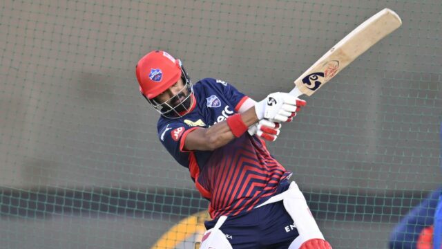 DC vs CSK Live Score, IPL 2026: Chennai Super Kings pretende continuar avançando nos Playoffs; Delhi Capitals também em briga

