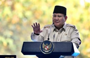 DPR Sebut Prabowo Ingin Tenangkan Rakyat soal Rupia Anjlok: Yang Terpengaruh Dolar Orang Kaya DPR Sebut Prabowo Ingin Tenangkan Rakyat soal Rupia Anjlok: Yang Terpengaruh Dolar Orang Kaya