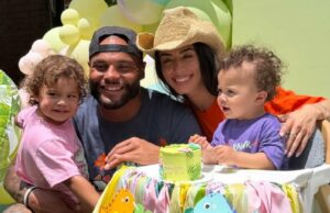 Dak Prescott e ex Sarah Jane se reúnem para o aniversário da filha após a separação Noiva dos Cowboys QB Dak Prescotts confirma separação poucas semanas antes do casamento