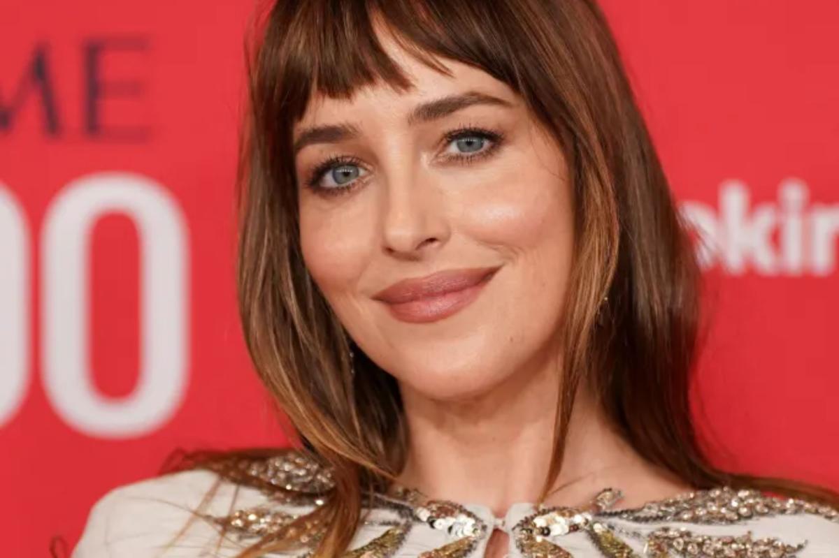 Dakota Johnson vende casa icônica que gerou meme viral 'Eu amo limão'