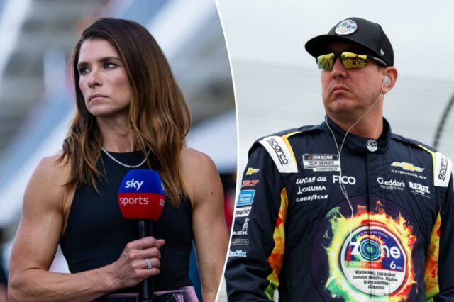 O piloto da NASCAR Cup Series, Kyle Busch, em seu traje de corrida e óculos escuros durante o treino.