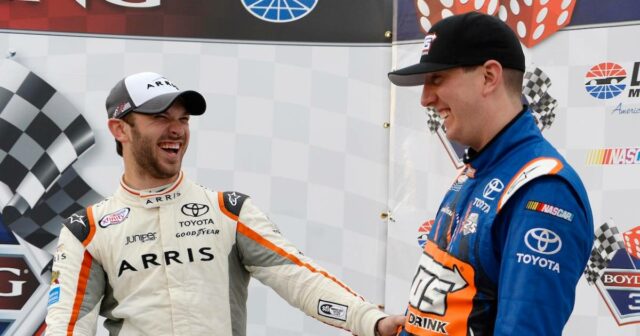 Daniel Saurez dedica vitória na corrida Coca-Cola 600 ao falecido Kyle Busch