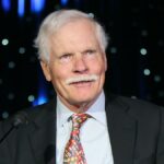 David Zaslav se lembra de Ted Turner como 'Visionário' e 'Força Fundacional' por trás da descoberta da Warner Bros.