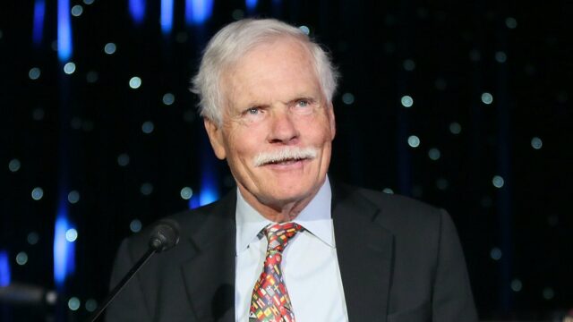 David Zaslav se lembra de Ted Turner como 'Visionário' e 'Força Fundacional' por trás da descoberta da Warner Bros.
