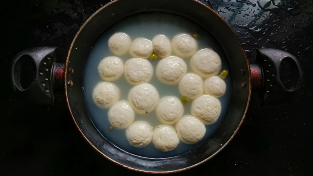De aloo pobre a rasogulla bengali: preparações de alimentos a todo vapor na sede do BJP
