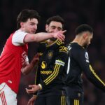 Declan Rice nomeia estrela do Man Utd como o melhor cobrador de falta que já viu, à frente de Bruno Fernandes