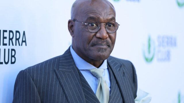 Delroy Lindo será homenageado no jantar de premiação do National Equal Justice Awards do Legal Defense Fund 2026, oferecido por Leslie Odom Jr.
