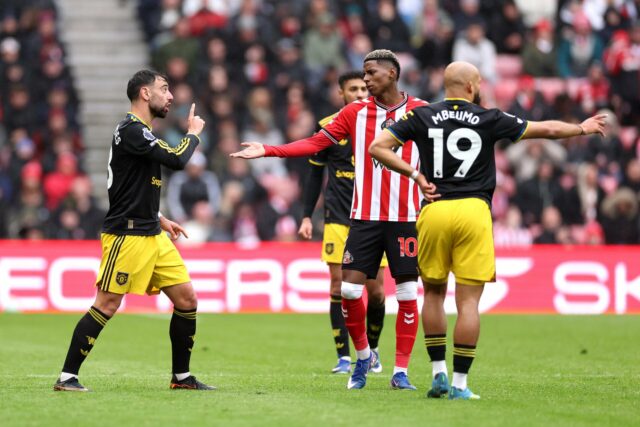 Dermot Gallagher reage à polêmica do cartão vermelho Man Utd x Sunderland após incidente com Bruno Fernandes
