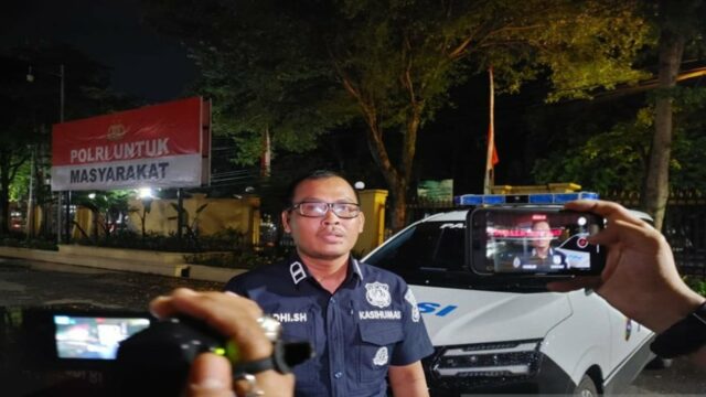 Detik-detik Tabrakan Beruntun 6 Kendaraan di Padang Libatkan 3 Truk, 4 Orang Tewas
