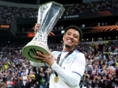 Diretor do Borussia Dortmund ‘surpreso’ com desejo de transferência de Jadon Sancho Diretor do Borussia Dortmund 'surpreso' com desejo de transferência de Jadon Sancho