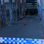 Dois meninos são presos após suposto ataque criminoso em bar de Melbourne