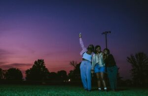 ‘Dreams in Nightmares’, de Shatara Michelle Ford, estreia nos cinemas no verão 'Dreams in Nightmares', de Shatara Michelle Ford, estreia nos cinemas no verão