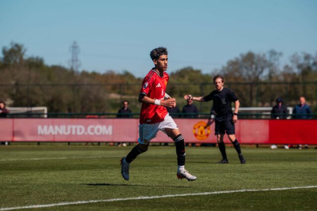 Dupla do Man Utd nomeada Jogador Sub-18 da Temporada 2025/26 do PL

