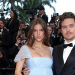 Barbara Palvin e Dylan Sprouse comparecem ao