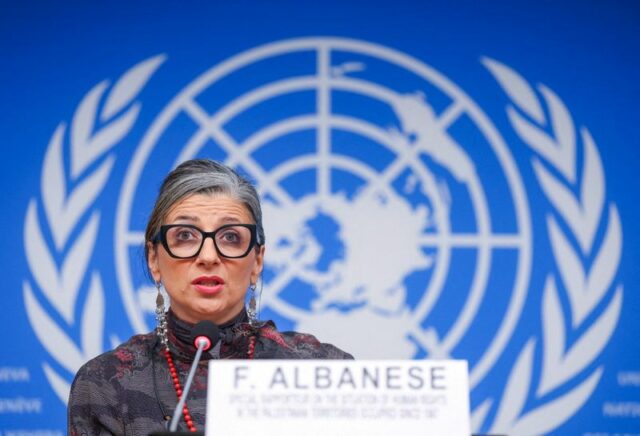 EUA colocam Albanese, especialista da ONU, de volta na lista EUA colocam Albanese, especialista da ONU, de volta na lista de indivíduos sancionados, mostra site do Tesouro