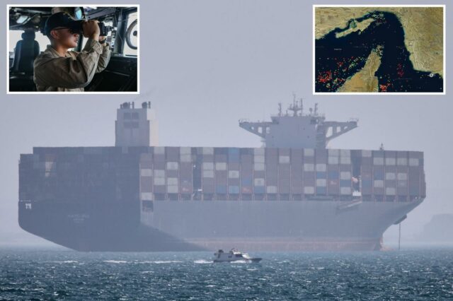 EUA dizem que dois navios mercantes americanos passam pelo Estreito de Ormuz
