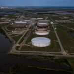 EUA tomam medidas para liberar mais estoques de petróleo sob acordo da IEA