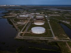 EUA tomam medidas para liberar mais estoques de petróleo sob acordo da IEA EUA tomam medidas para liberar mais estoques de petróleo sob acordo da IEA