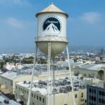 Ellison, da Paramount, ressalta sua promessa de fazer 30 filmes por ano quando sua empresa comprar a Warner Bros.