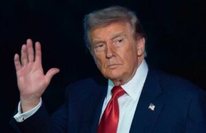 Empresa de Trump perde meio bilhão de dólares em três meses A empresa de Donald Trump perdeu mais de US$ 500 milhões em três meses.