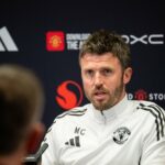 Escalação confirmada do Man Utd para enfrentar o Sunderland, sem Casemiro, já que Michael Carrick faz cinco alterações