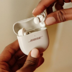 Esta oferta pode não durar até o Memorial Day: compre os fones de ouvido Bose QuietComfort Ultra de 2ª geração pelo preço mais baixo de todos os tempos