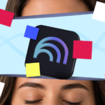 Mulher usando o NotebookLM no telefone com ícones para anotações de voz, planejamento de refeições e ideias organizadas