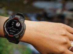Este smartwatch Garmin possui bateria com duração ilimitada, tornando-o ideal para quem está sempre em trânsito Garmin Instinto 3 Solar