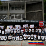 Estudantes em Caracas exigem libertação de presos políticos