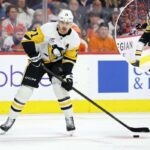 Evgeni Malkin # 71 do Pittsburgh Penguins segura o disco contra o Philadelphia Flyers durante o primeiro período do sexto jogo da primeira rodada dos playoffs da Stanley Cup de 2026 na Xfinity Mobile Arena em 29 de abril de 2026 na Filadélfia, Pensilvânia.