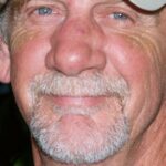Ex-vocalista do Santana Alex Ligertwood morre aos 79 anos