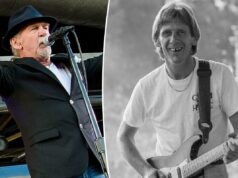 Ex-vocalista do Santana morre aos 79 anos Alex Ligertwood se apresentando com Santana no Mountain Aire Festival.