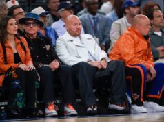 Fã do Knicks, Fat Joe chama Cavaliers por emissão de ingressos em Cleveland Knicks fan Fat Joe in New York for Game 2 of the Eastern Conference Finals