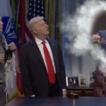 Fantasma de Jeffrey Epstein visita Trump na abertura fria do final da temporada do SNL