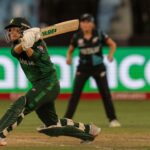 Fatima Sana, do Paquistão, quebra o recorde mundial dos 50 metros mais rápidos no T20Is feminino
