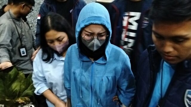 Fatos Mengejutkan! Luka Modelo Ansy Jan De Vries Ternyata Bisul Pecah, Bukan Dibegal
