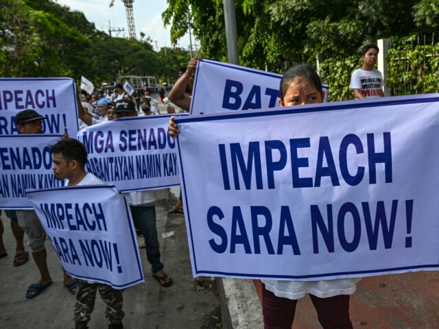 Filipinas lança julgamento de impeachment do vice-presidente Duterte em meio Filipinas lança julgamento de impeachment do vice-presidente Duterte em meio a divisão política