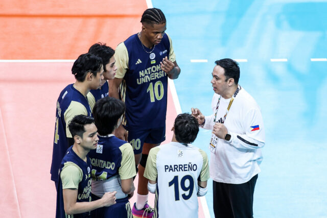 UAAP Temporada 88 de vôlei masculino, finais, jogo 1 NU Bulldogs Dante Alinsunurin