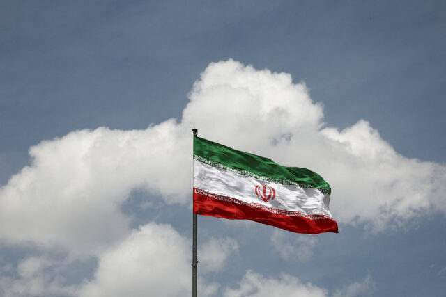 Fontes iranianas expõem detalhes do acordo Irã-EUA Fontes iranianas expõem detalhes do acordo Irã-EUA