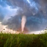 Fotos e vídeos mostram danos causados ​​pelo tornado do Mississippi à medida que mais avisos são emitidos