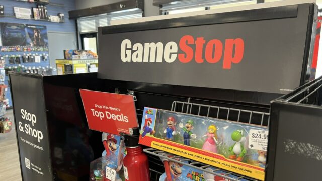 GameStop (sim, GameStop) faz oferta de US$ 56 bilhões pelo eBay
