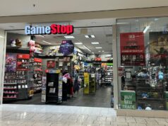 GameStop (sim, aquele GameStop) quer comprar o eBay por US$ 56 bilhões GameStop (sim, aquele GameStop) quer comprar o eBay por US$ 56 bilhões