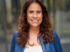 Gap Inc. contrata outro ex-executivo da Paramount para expandir marcas de moda para TV, cinema e muito mais Gap Inc. contrata outro ex-executivo da Paramount para expandir marcas de moda para TV, cinema e muito mais