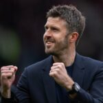 Gary Neville explica por que mudou de ideia sobre Michael Carrick no Man Utd