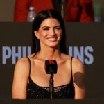 Gina Carano tira a roupa para mostrar a perda de peso de 100 quilos antes da luta da Netflix contra Ronda Rousey