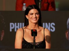 Gina Carano tira a roupa para mostrar a perda de peso de 100 quilos antes da luta da Netflix contra Ronda Rousey Gina Carano tira a roupa para mostrar a perda de peso de 100 quilos antes da luta da Netflix contra Ronda Rousey