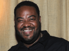 Grizz Chapman, ator de ’30 Rock’, morre aos 52 anos Grizz Chapman, ator de '30 Rock', morre aos 52 anos